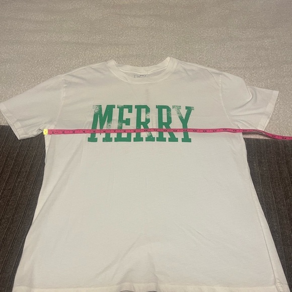 NWT Z Supply ‘Merry’ Boyfriend Tshirt- Small - Picture 2 of 4